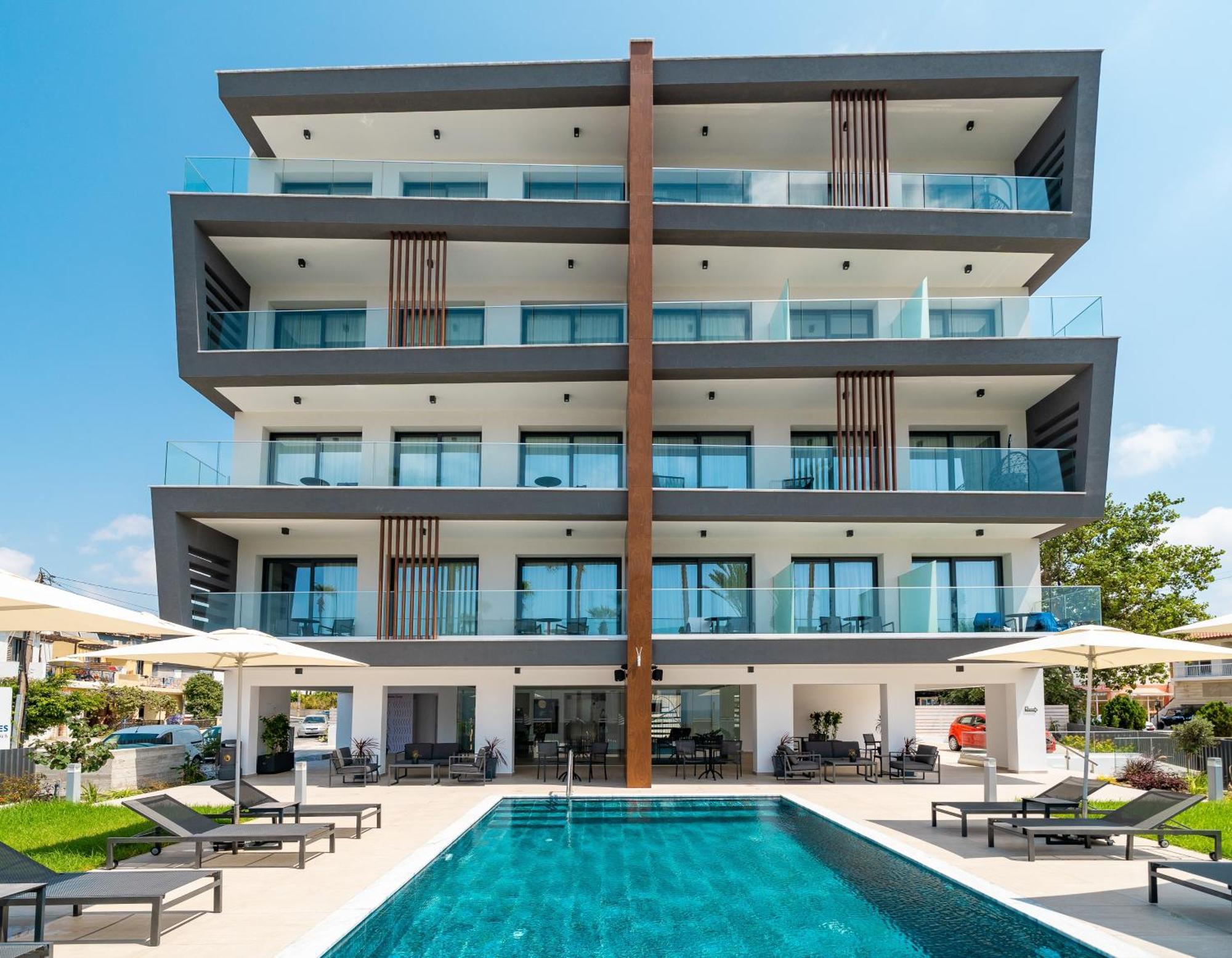 Waterside Sea View Apartments 파포스 외부 사진